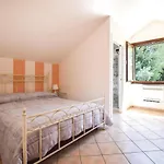 Casa Laura * Cisano sul Neva