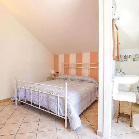 بيت للعطل Casa Laura Cisano sul Neva